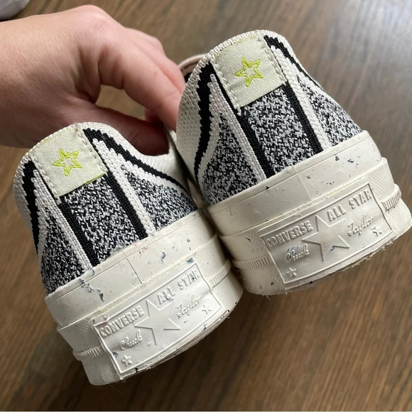 Converse Chuck 70 Ox Unisex Shoes White Black 171487C Men’s 7 Women’s 9 - Picture 10 of 14